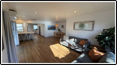 Ohope Beach Holidays, holiday house